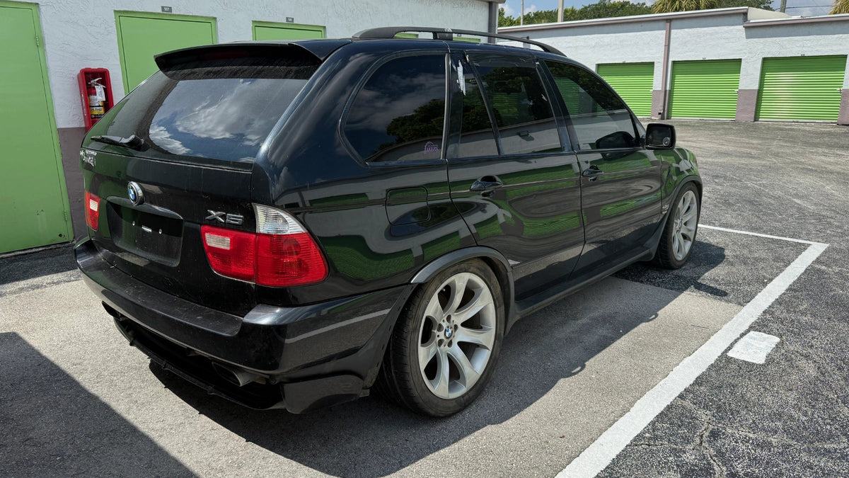 URX5M: The E53 Shop Truck — Race Support