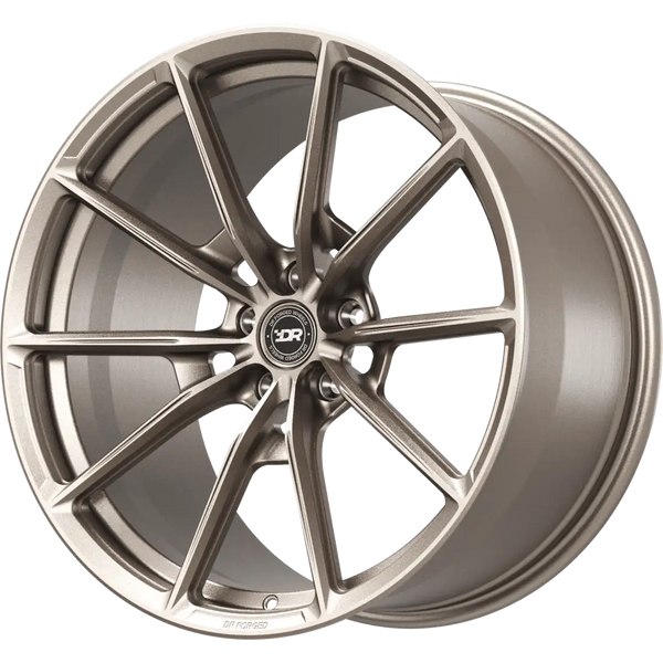 DR06 two-piece forged wheel — DR Forged